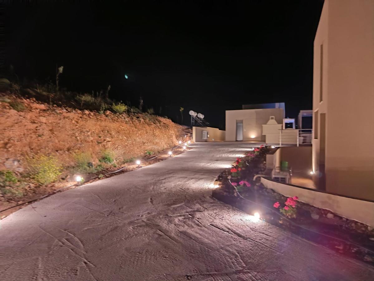 Olive And Aloe Villas Nomikianá Екстериор снимка