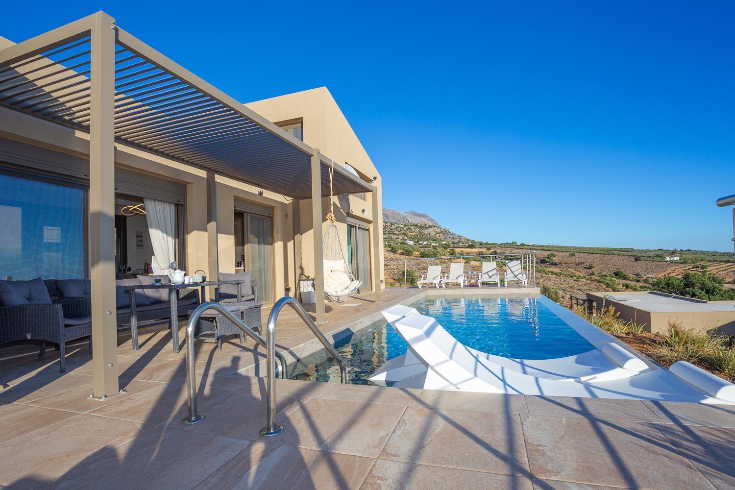 Olive And Aloe Villas Nomikianá Екстериор снимка