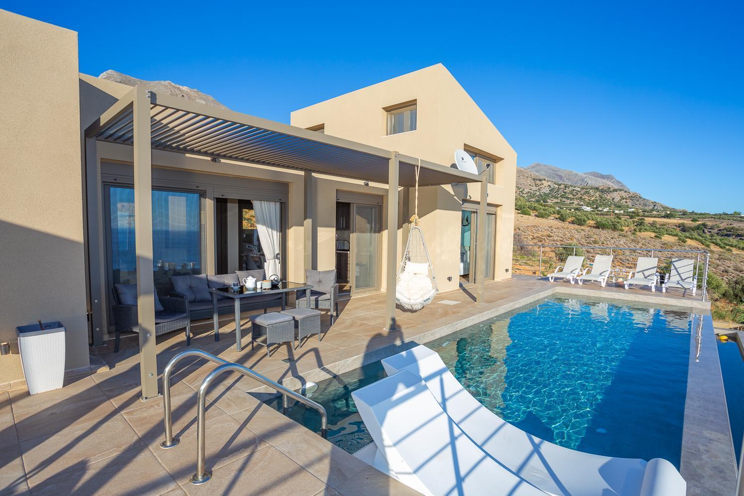 Olive And Aloe Villas Nomikianá Екстериор снимка