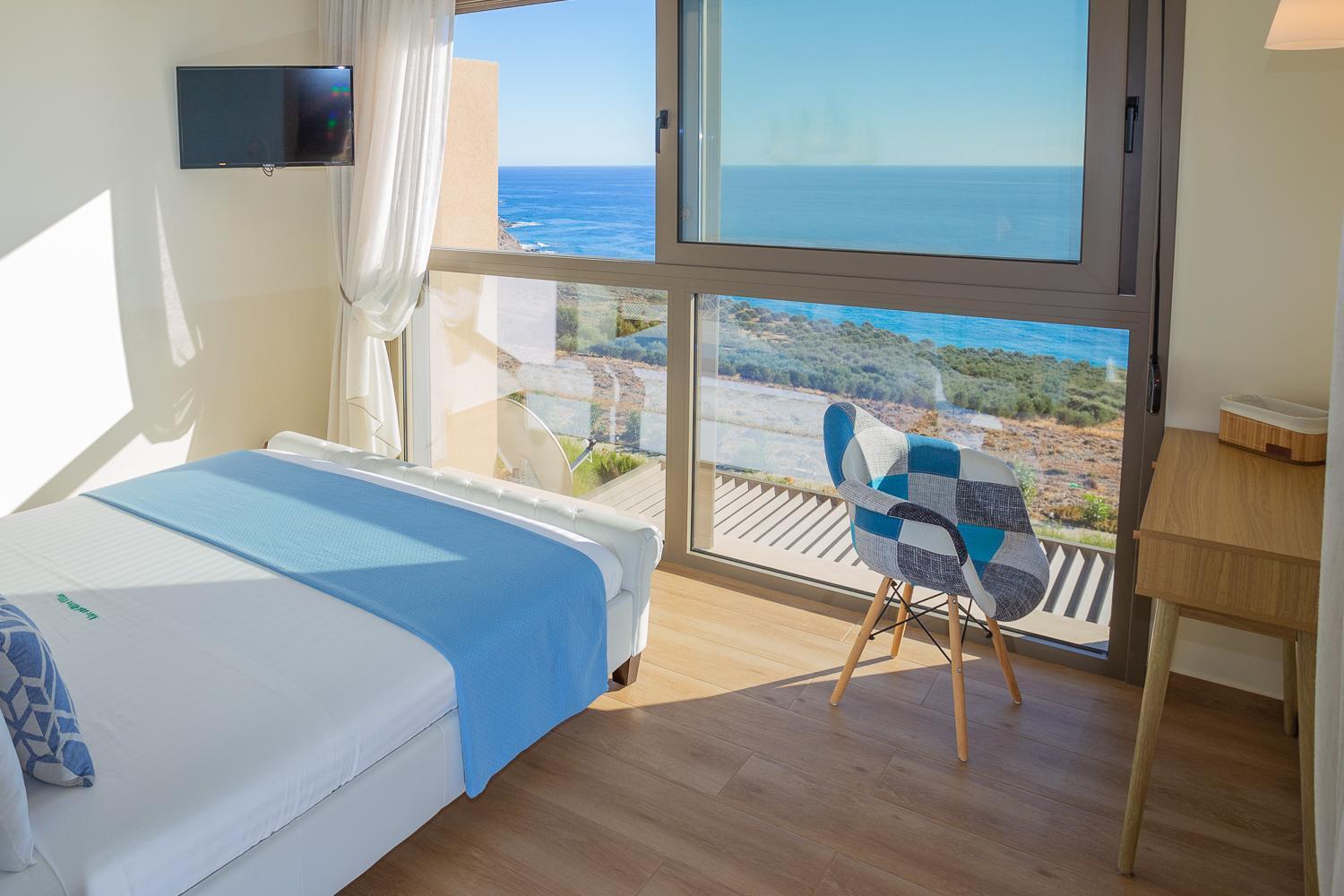 Olive And Aloe Villas Nomikianá Екстериор снимка