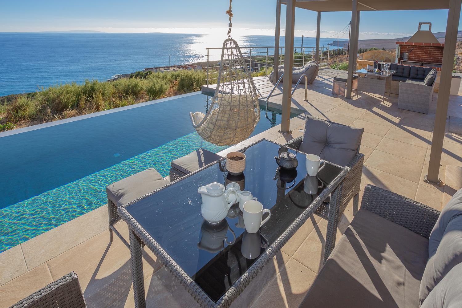 Olive And Aloe Villas Nomikianá Екстериор снимка