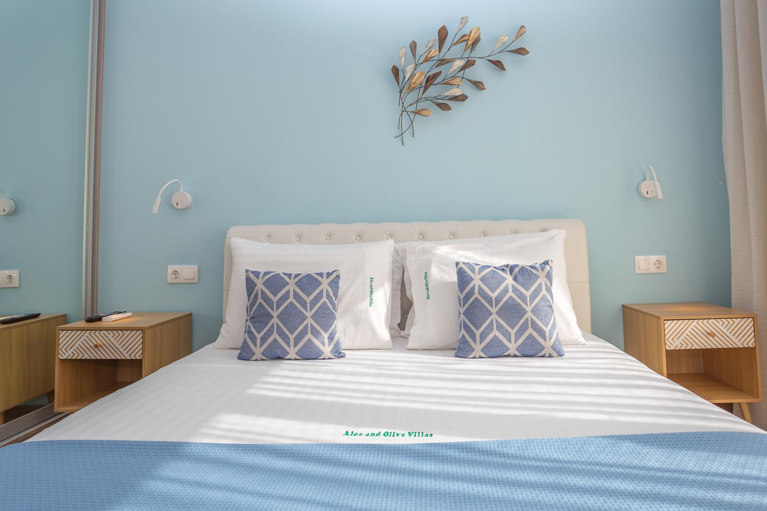 Olive And Aloe Villas Nomikianá Екстериор снимка