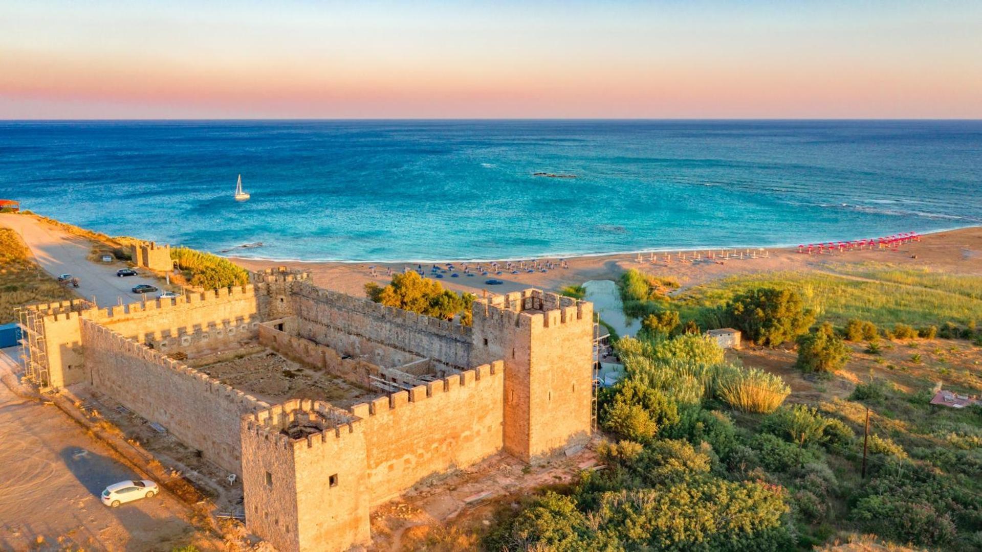 Olive And Aloe Villas Nomikianá Екстериор снимка